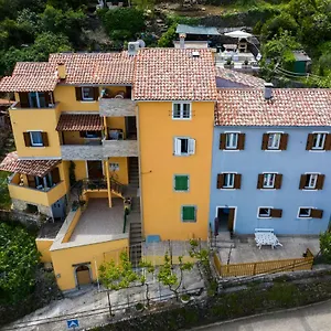 And Roberto B. Apartmán
