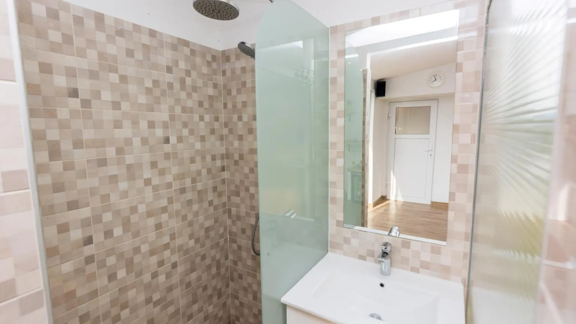 Apartments Ruzica Pinezići
