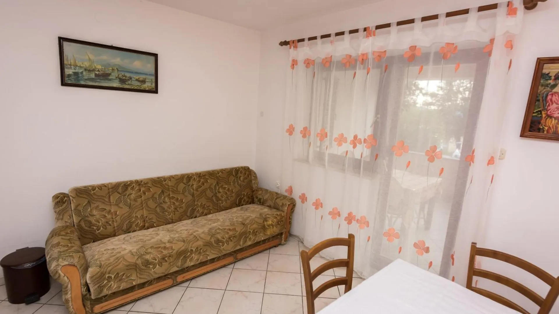 Apartments Ruzica Pinezići