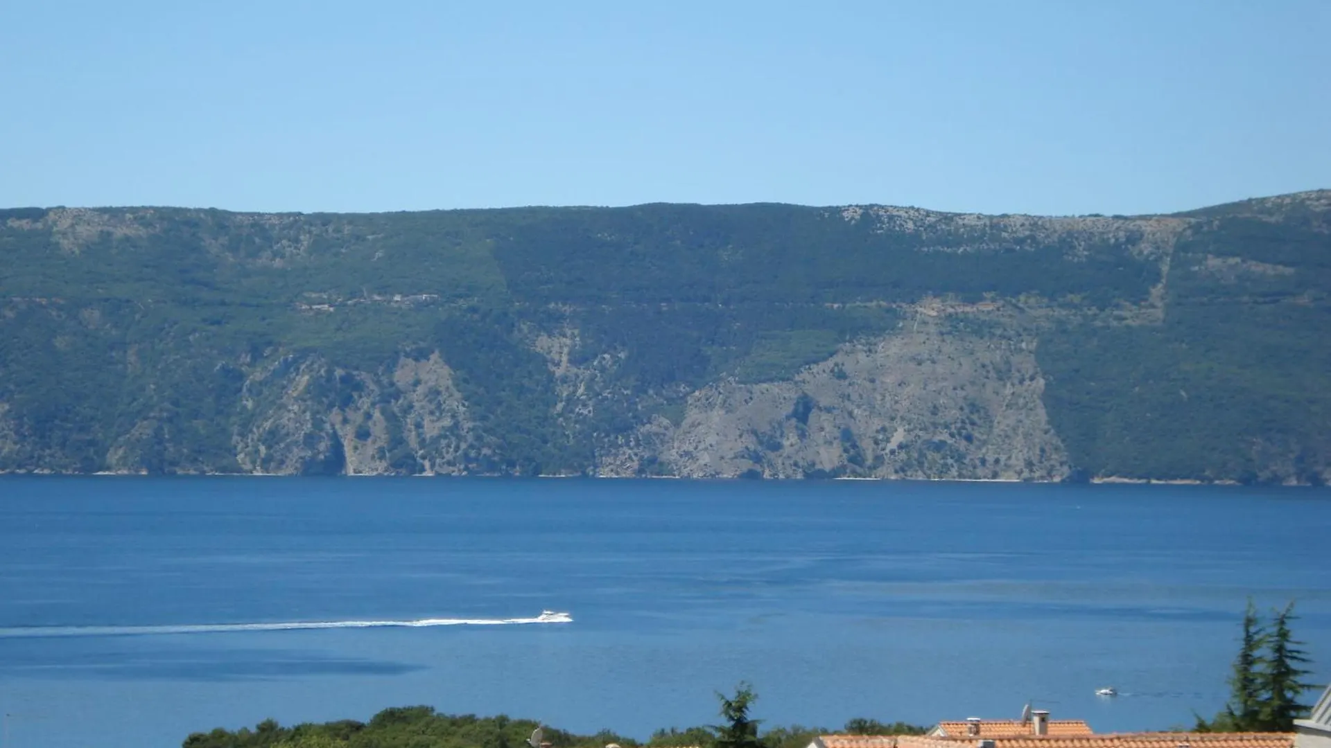 Apartments Ruzica Skrbcici 0*, Pinezici (Krk) Croatia
